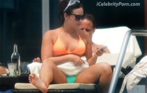 Demi Lovato Desnuda Fotos De Famosas Filtradas