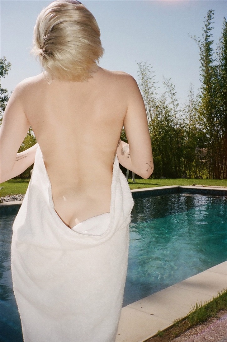 Swimming Pool Videoxxx - Miley Cyrus Desnuda Fotos xxx Privadas